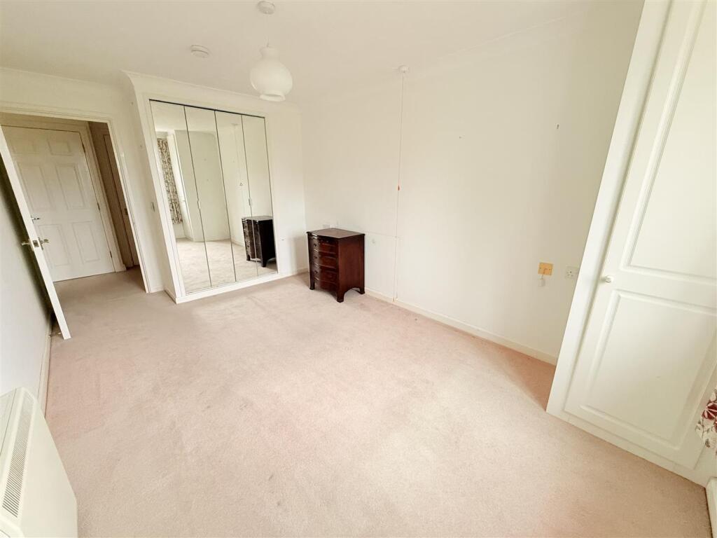 Park Road, Frome - View 5