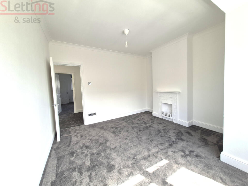House in London - View 2