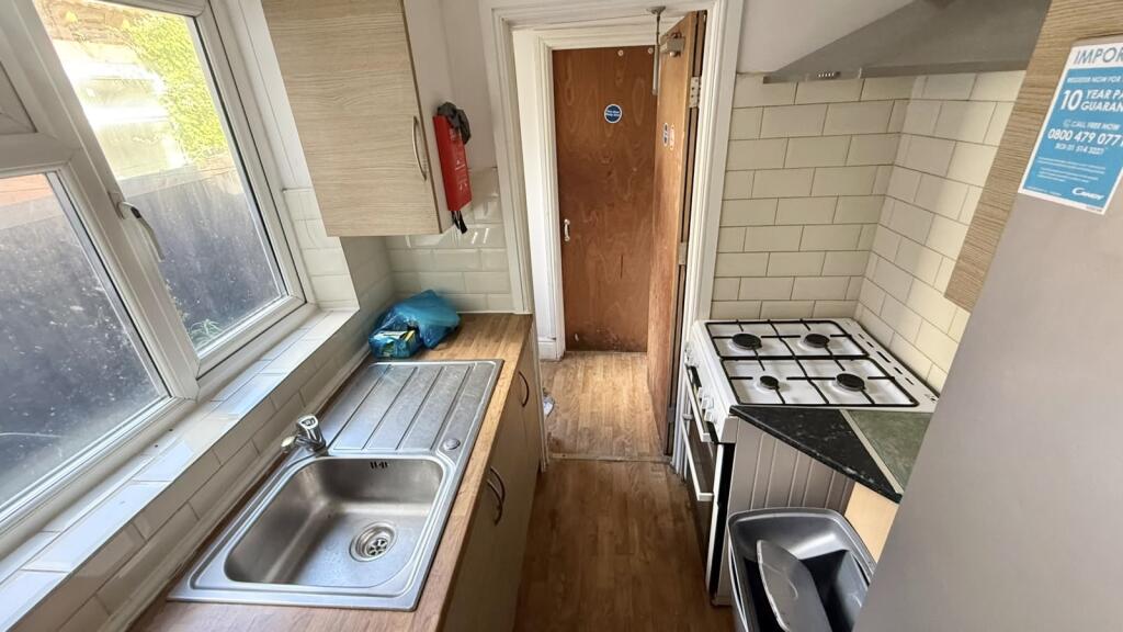 College Grove, Handsworth photo 4
