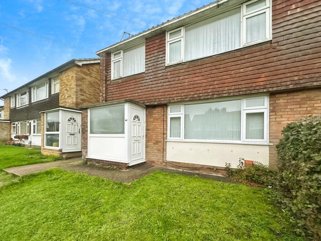Main image of property: Birchen Grove, Round Green, Luton, LU2