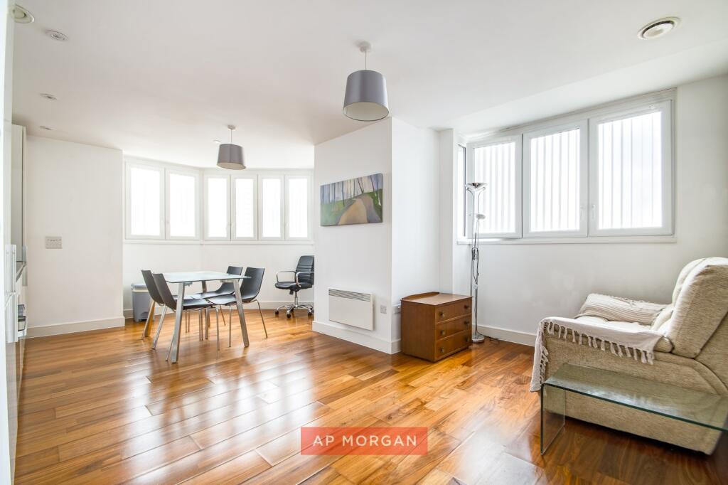 Apartment in Birmingham, Edgbaston - View 3