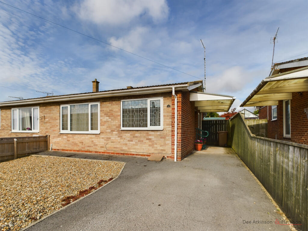 Main image of property: Park Avenue, Driffield, YO25 5EN