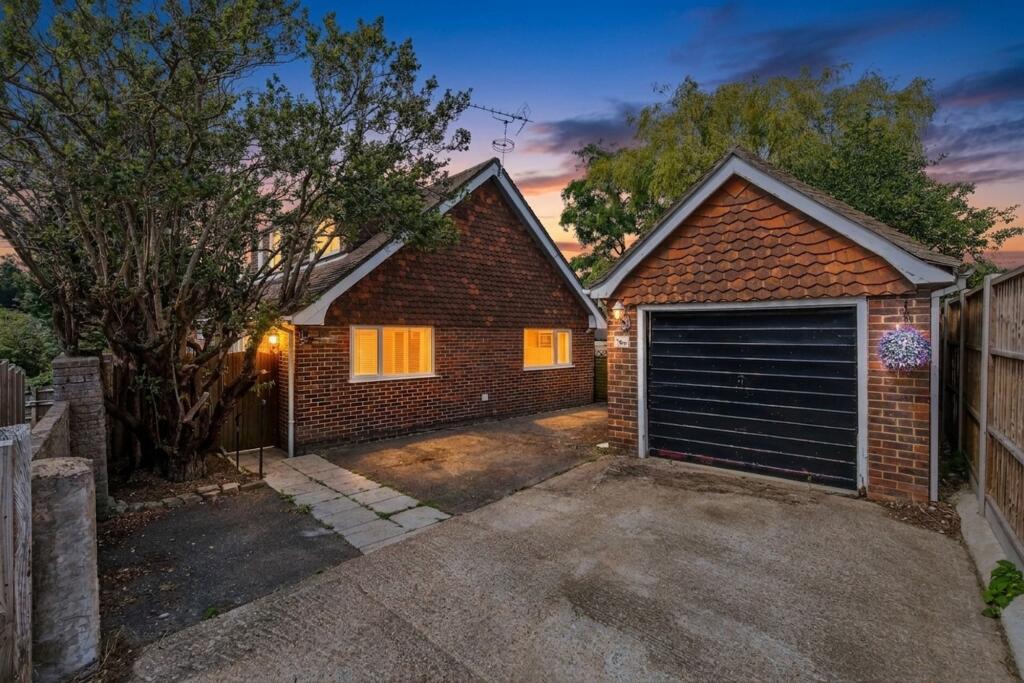 Main image of property: Mill Road Avenue, Angmering, BN16