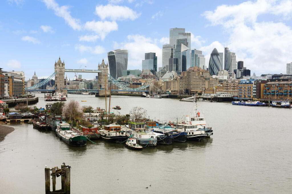 Main image of property: Bermondsey Wall West, London, SE16