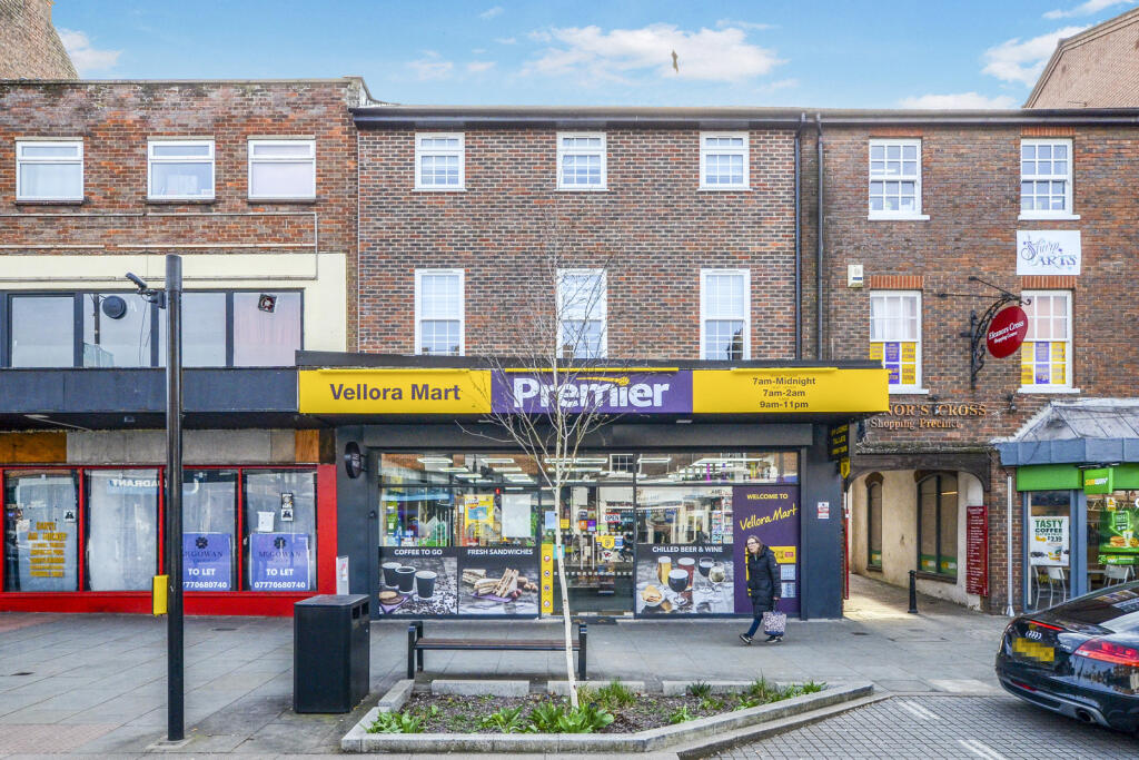 Main image of property: High Street North, Dunstable, Bedfordshire, LU6