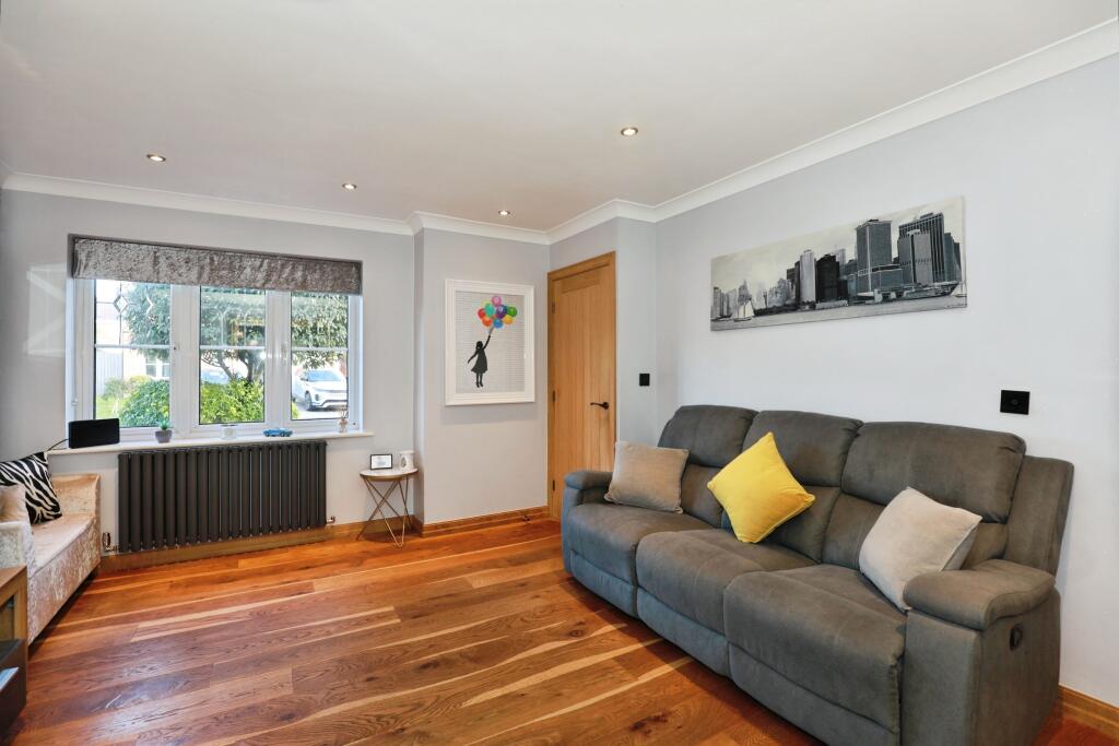 Penport Grove, Stoke-on-Trent, ST3 photo 2