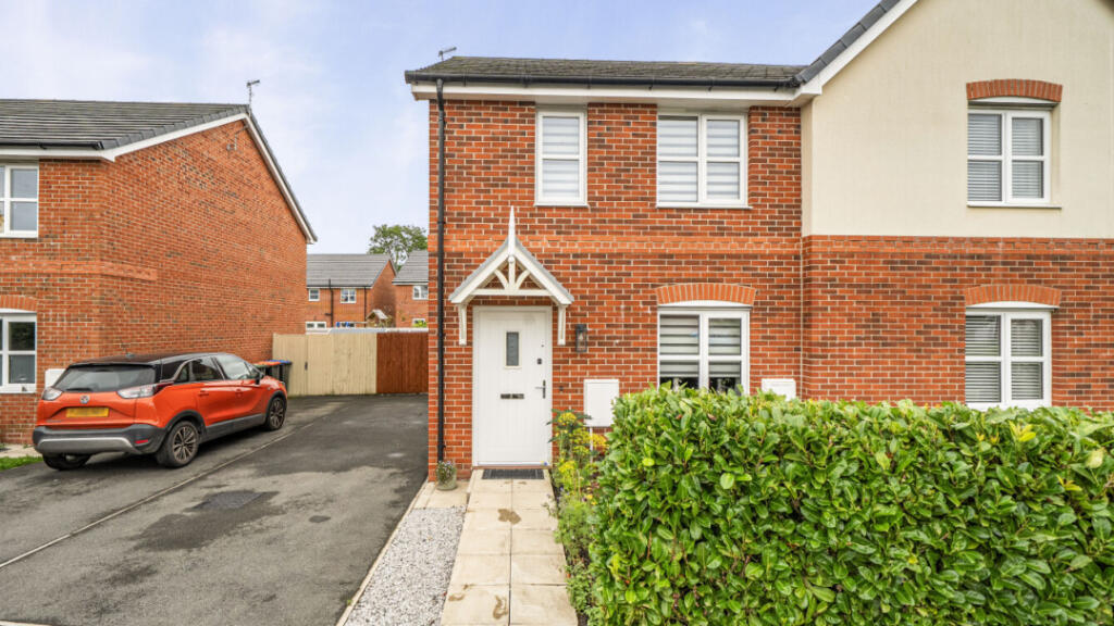 Main image of property: Cleveley Drive, Forton, Preston, PR3 0FP