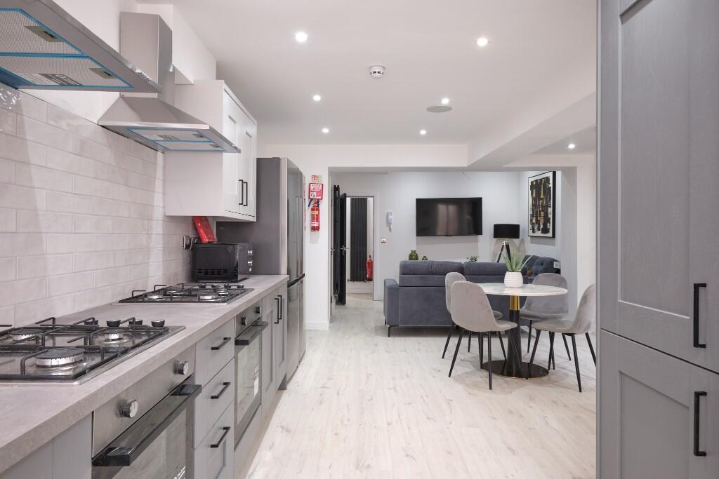 Main image of property: 35 Western Street, Swansea, Wales, SA1