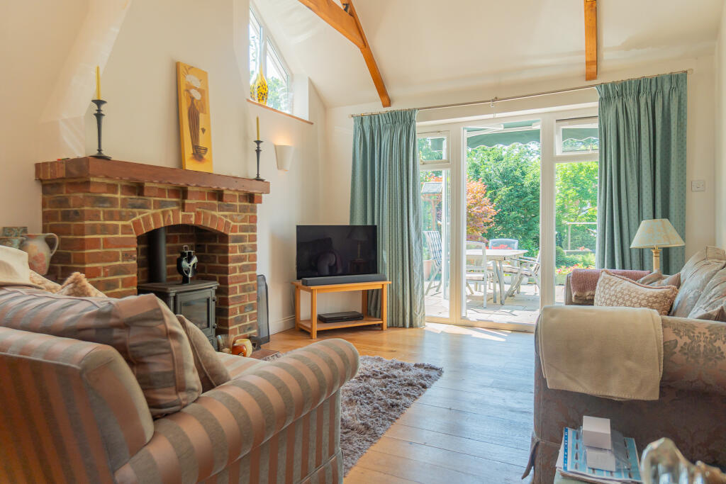 House in Southampton - View 4