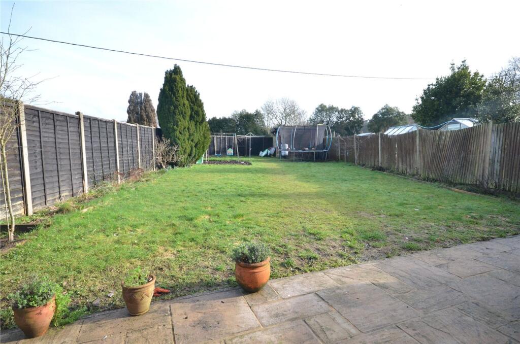 House in Waverley, Spreakley, Frensham - View 4