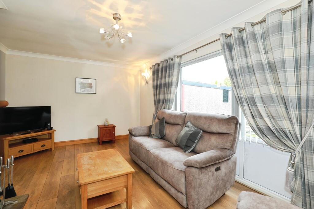 Clermont Avenue, Stoke-on-Trent, ST4 photo 4