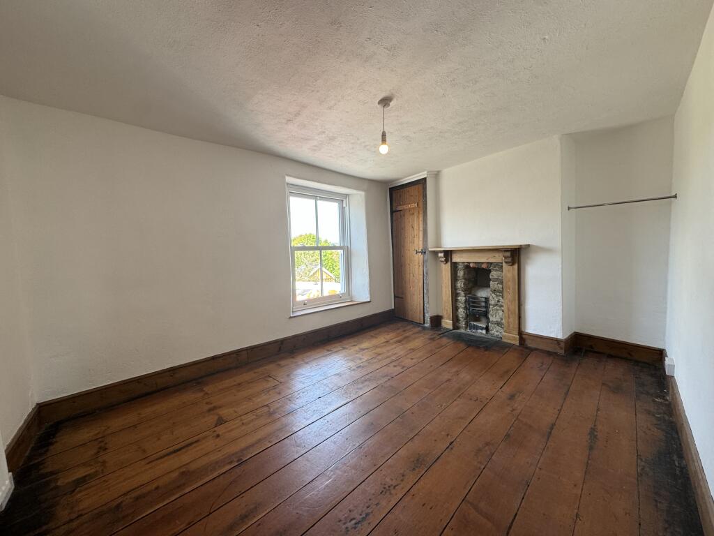 House in Truro - More