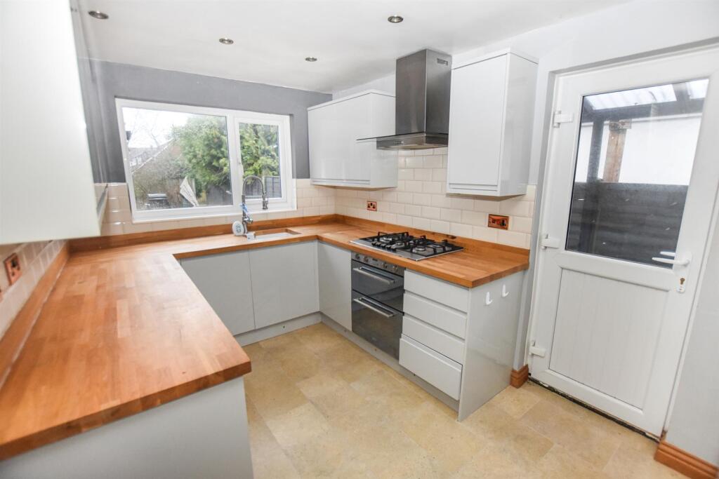 King Edwards Road, South Woodham Ferrers photo 3