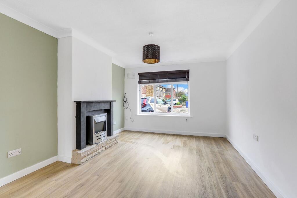 House in Nottingham - View 3