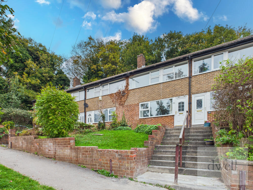 Main image of property: Gledhow Wood Road, Roundhay, Leeds, LS8