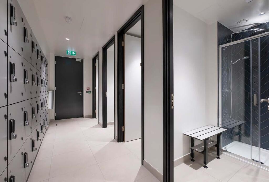 63 Kew Road 7.jpeg