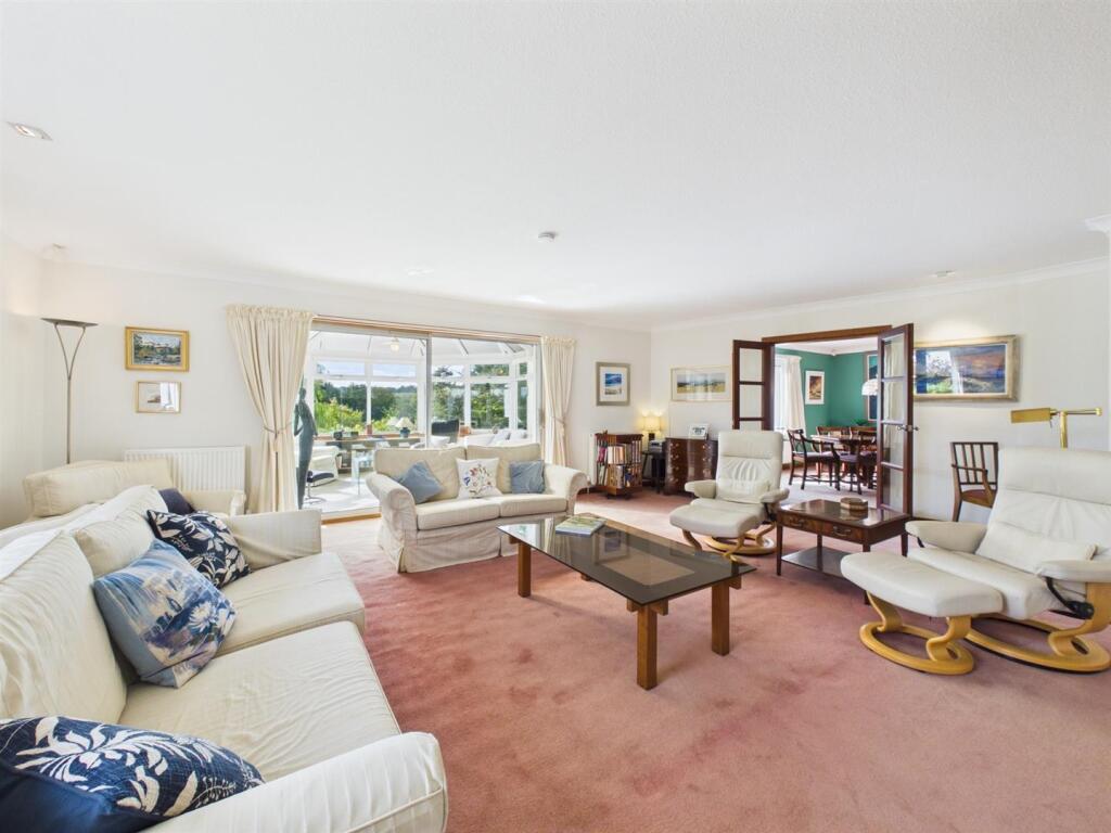 House in Perth, Burghmuir - View 5