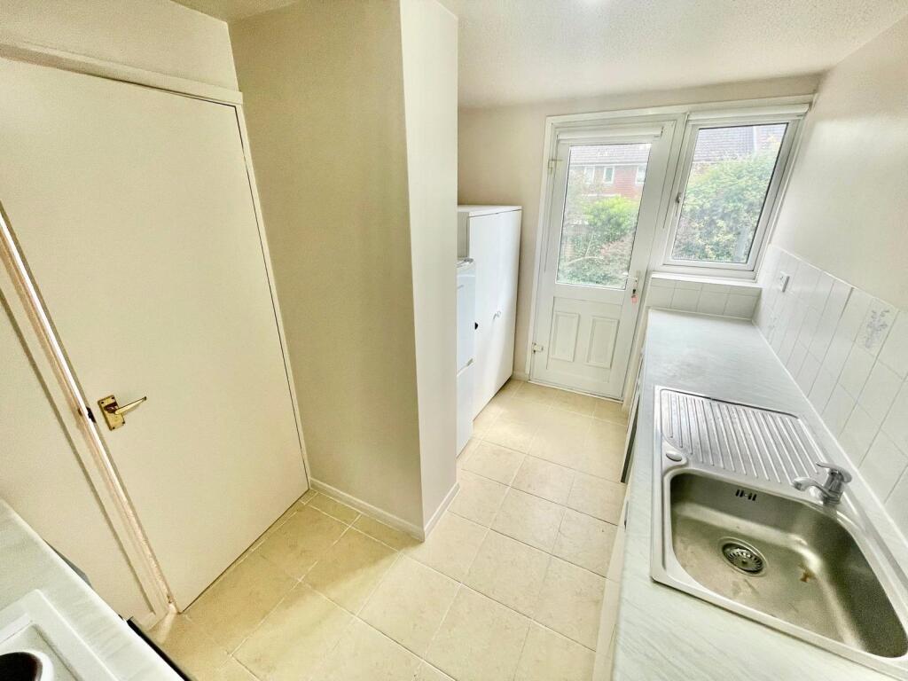 Apartment in London - View 5