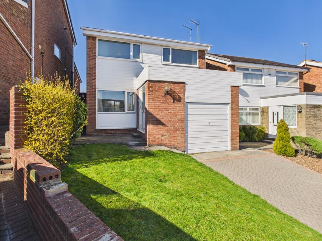 Main image of property: Harwill Approach, Morley, Leeds, West Yorkshire, LS27