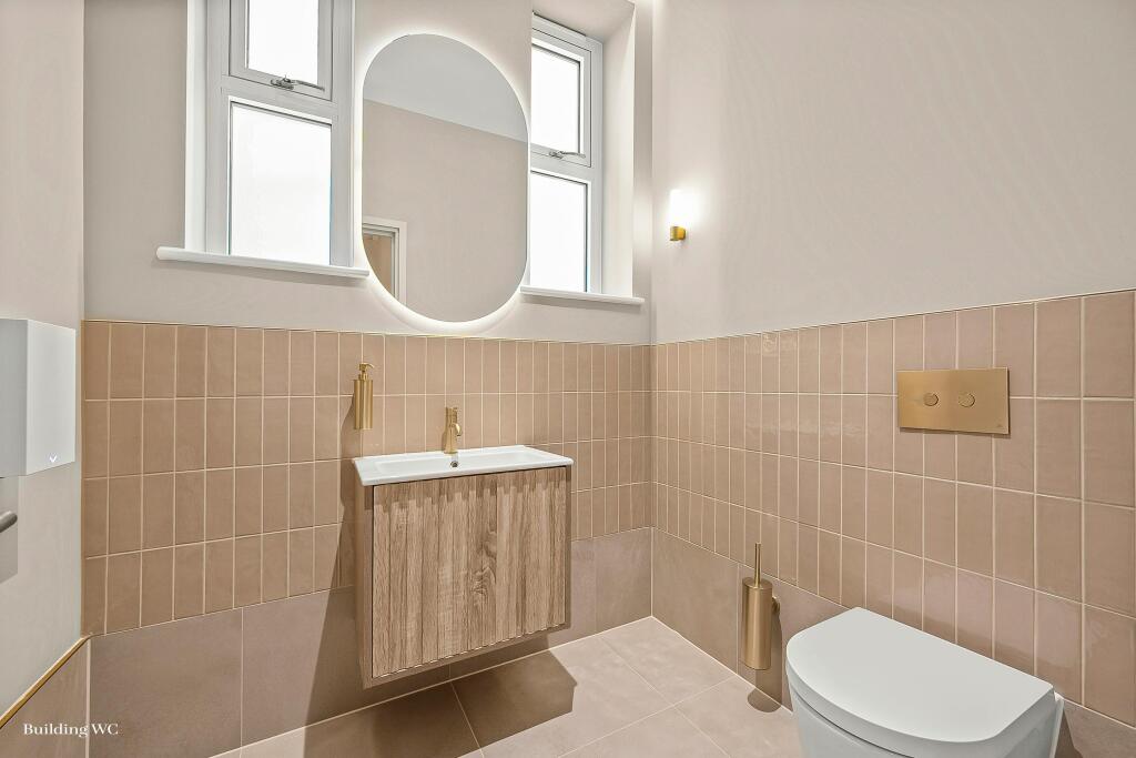 Building WC.jpg