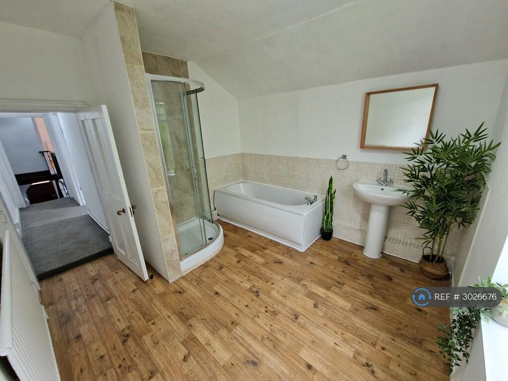House in Derby, West End, Little Chester - More