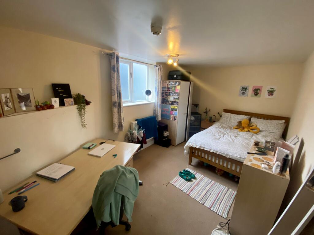 Apartment in Nottingham - View 5