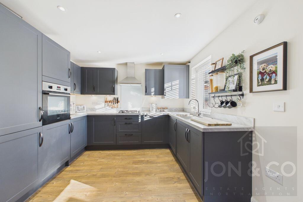 House in Overstone, Overstone Leys - View 4
