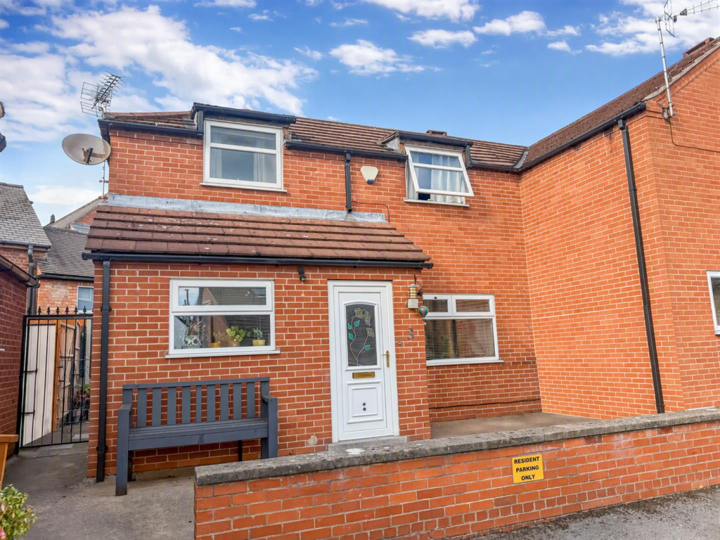 Main image of property: Kingston Court, Radcliffe On Trent