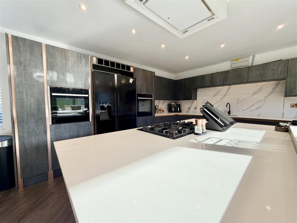House in Leeds - View 5