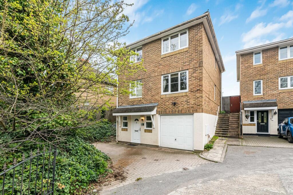 Main image of property: Beacon Place, Hilliers Lane, Croydon, CR0