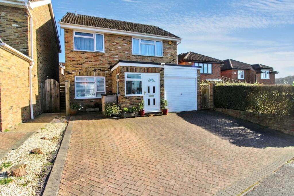 Main image of property: Hill Avenue, Hazlemere, HP15