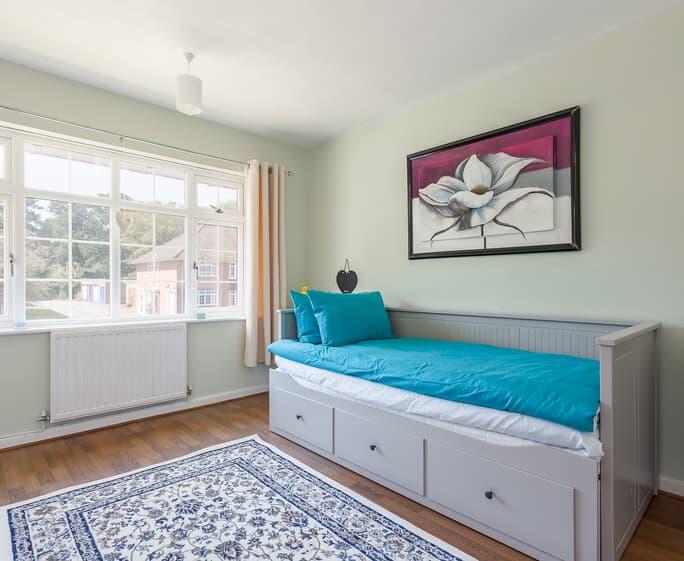Apartment in Southampton - View 5