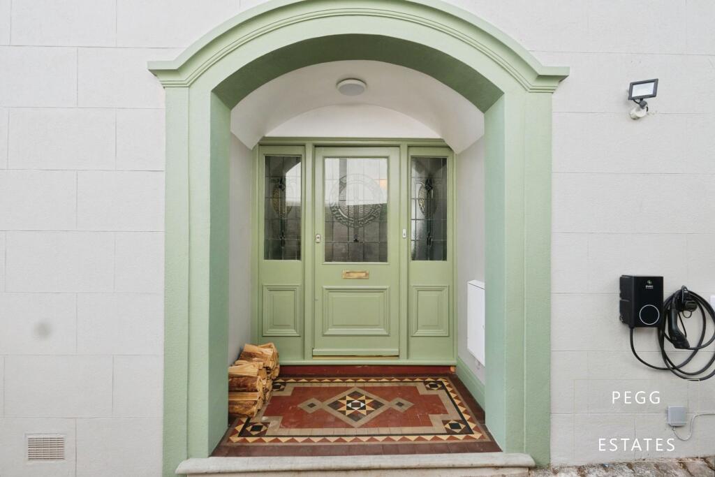 House in Torquay - View 2