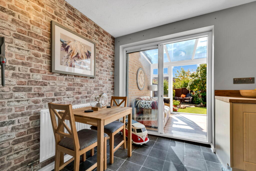 House in Charnwood, Mountsorrel - More