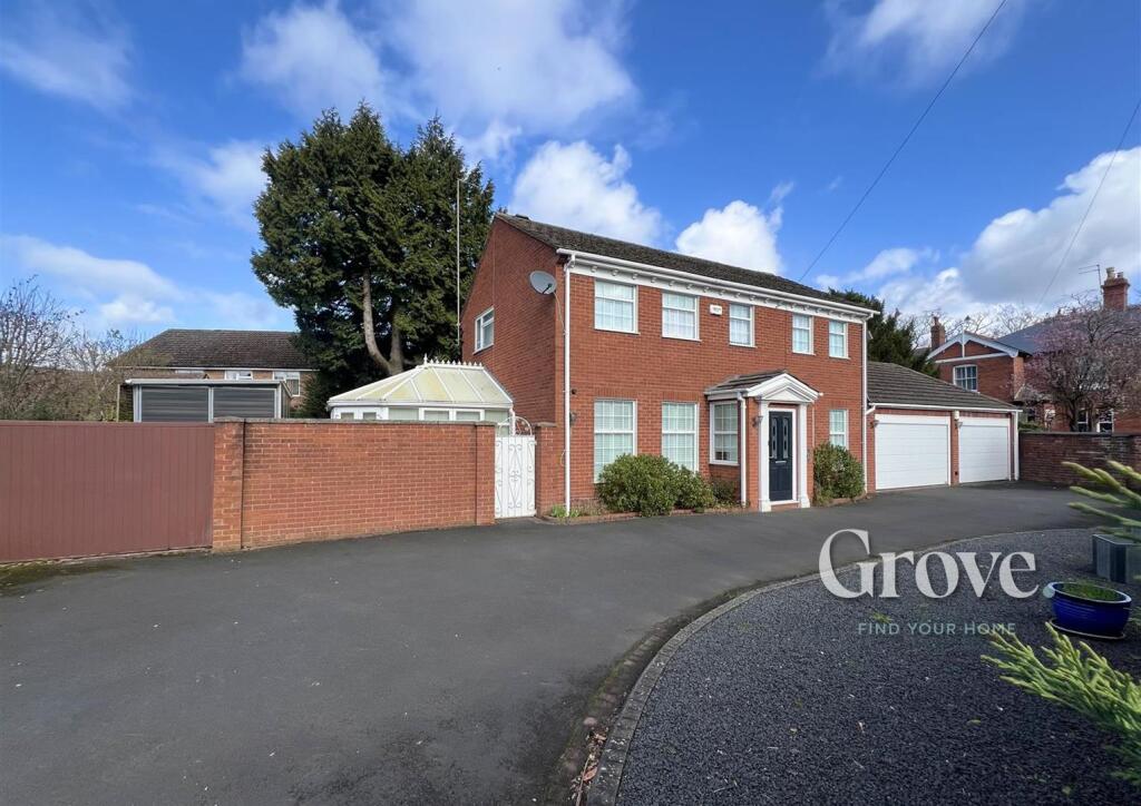 Main image of property: Kidderminster Road, Hagley, Stourbridge