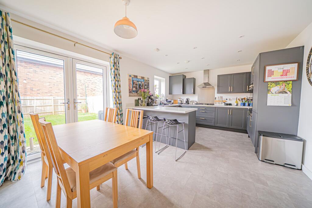 Additional image 2 of Rosewood Drive, Shirley, B90