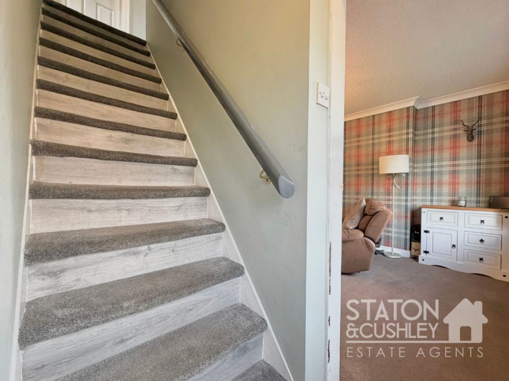Fourth Avenue, Edwinstowe, NG21 photo 4