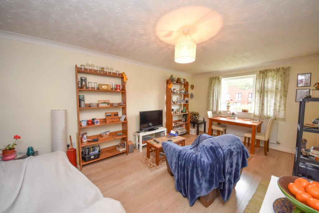 Durham Street, Whelley, Wigan, WN1 3YQ photo 3