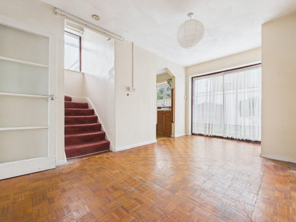 Cowley Drive, Lancing, BN15 8DJ photo 3