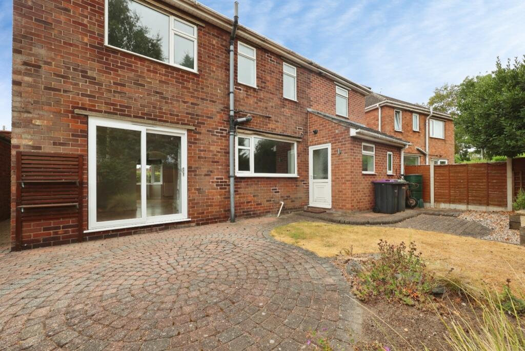 House in North Kesteven, North Hykeham - View 3