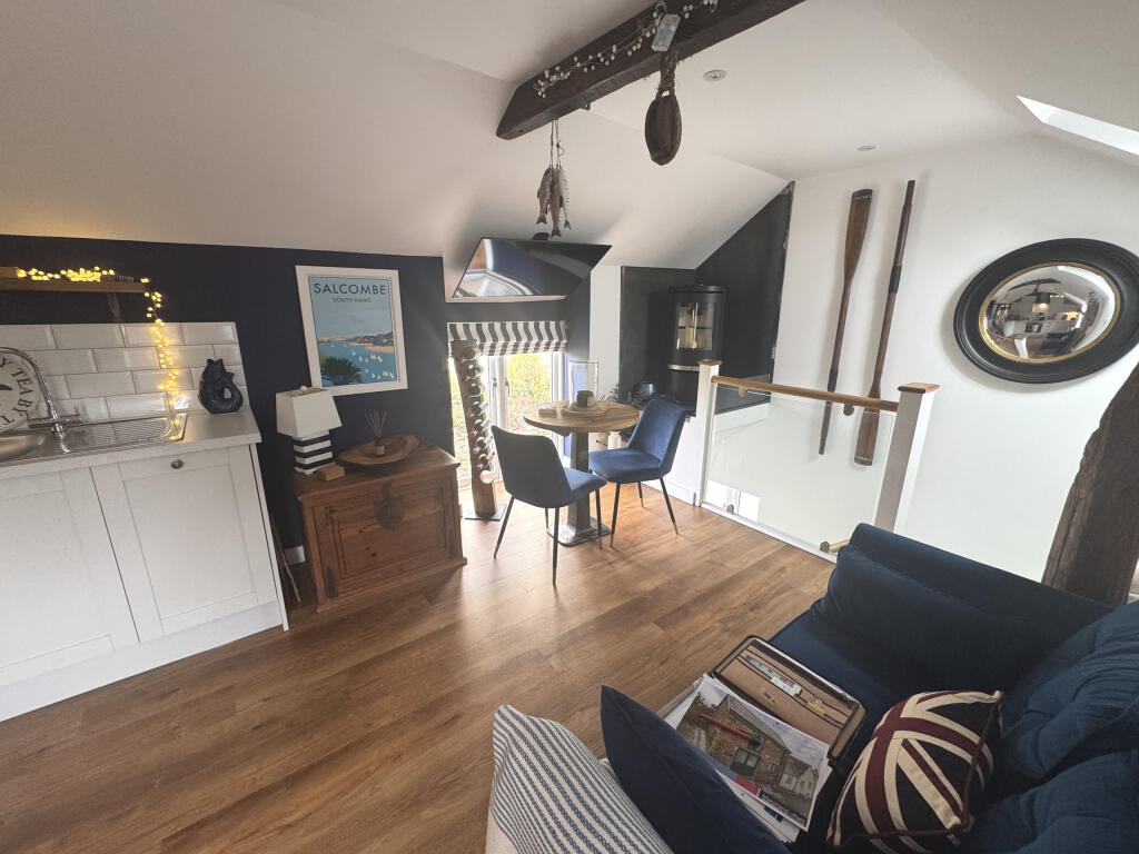 House in South Hams, Woodford, Blackawton - View 4