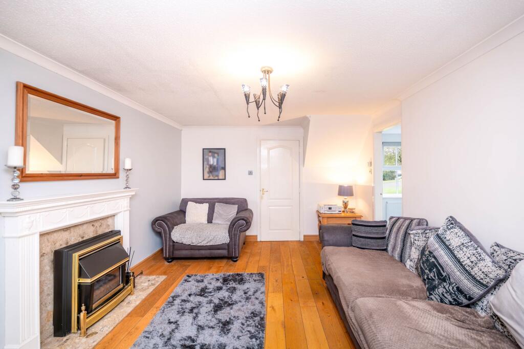House in Broxburn, West Lothian - View 5