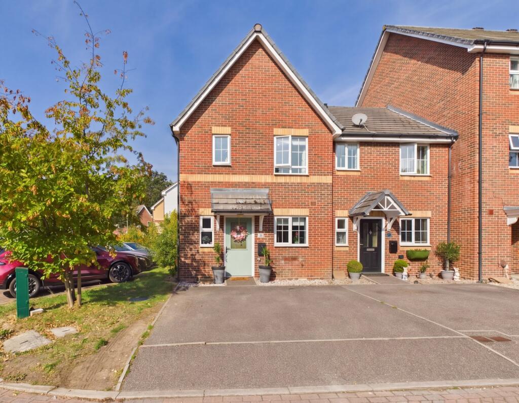 Main image of property: Maple Avenue, Farnborough, Hampshire, GU14