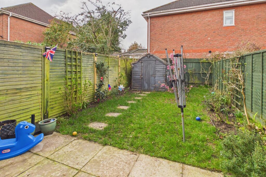 Miles Close, Pill, Bristol, BS20 photo 4