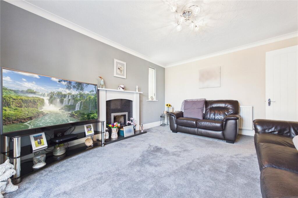 House in Purley on Thames, West Berkshire - View 5