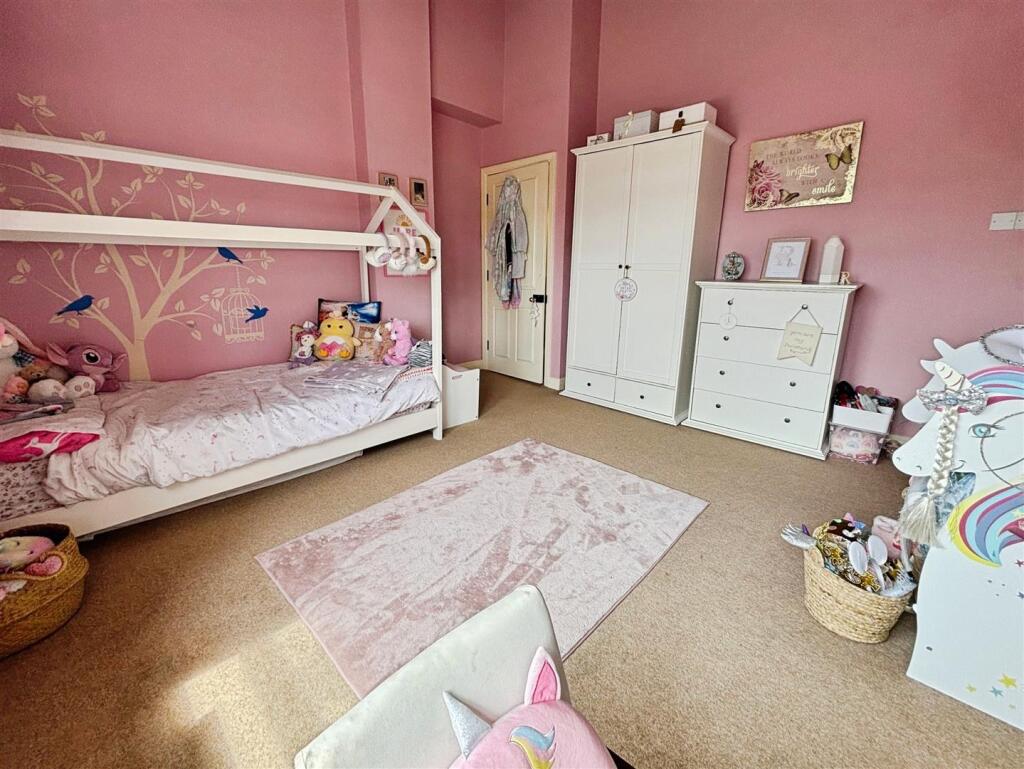 Additional image 16 of Moorwell Place, Bradford, BD2 2EX