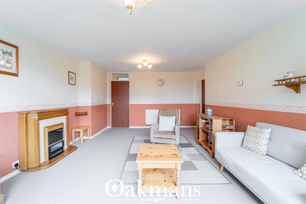 Apartment in Birmingham, Harborne - View 2