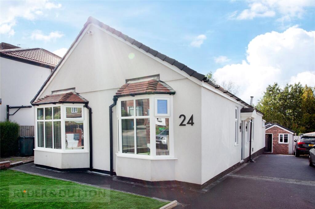 3-bed bungalow on Mossway, Alkrington, Middleton, Manchester, M24, £599,950