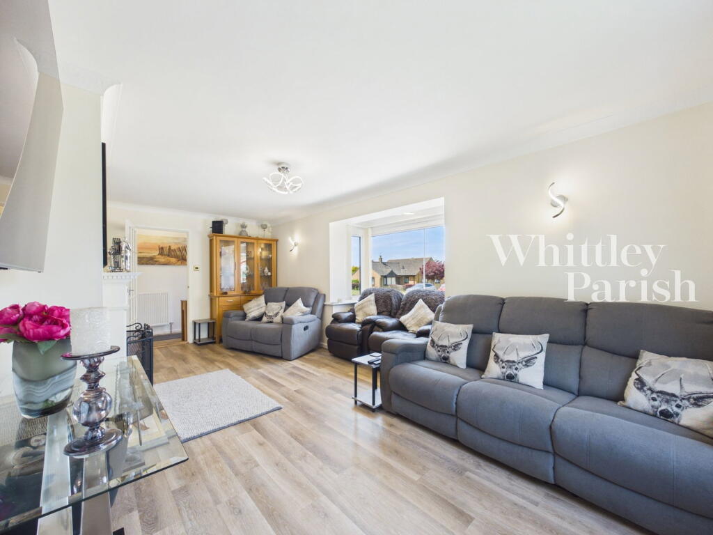 House in Breckland, Harling - More