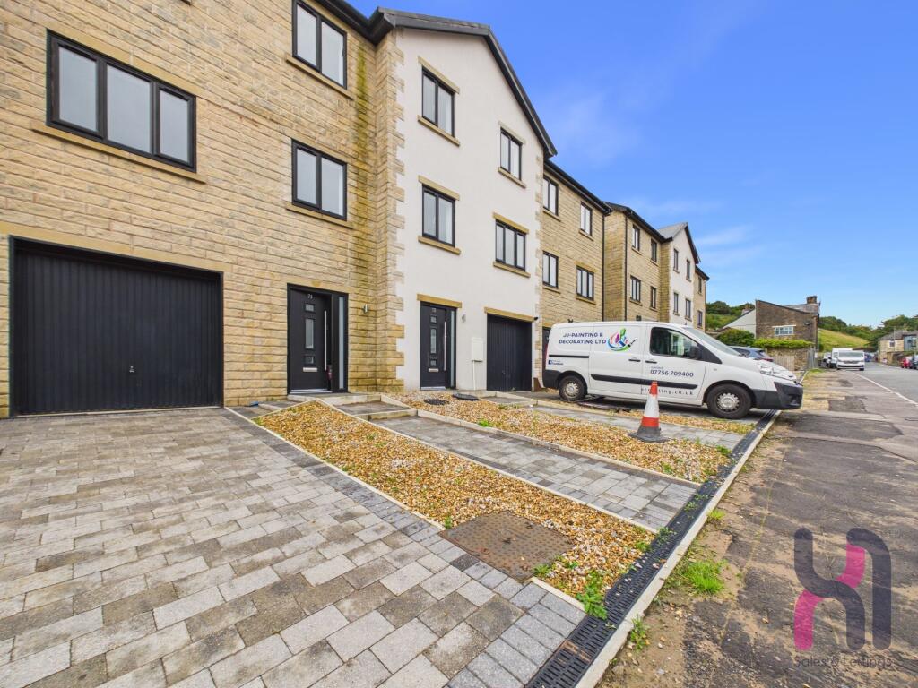 Tockholes Road, Darwen, BB3